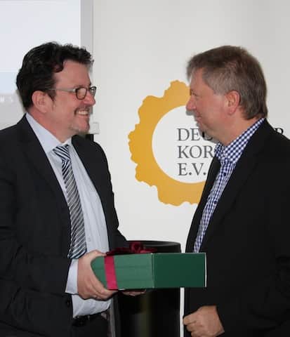 DKV President Tomas Cordes & Dieter Schenkling (Léonwood Holz-Blockhaus GmbH, Maust)