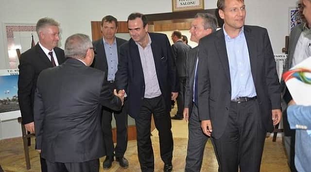 kutahya-ya-1-milyar-tl-lik-kagit-fabrikasi-kurulacak